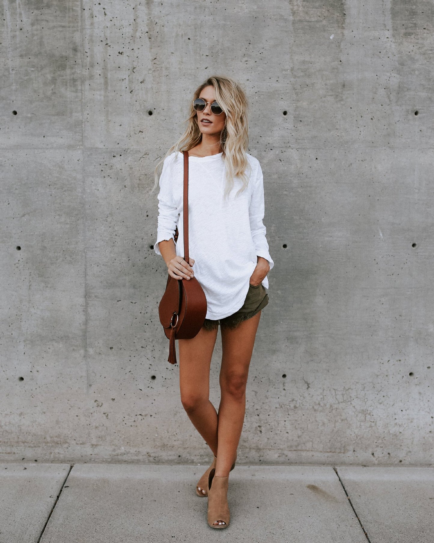 Trendy Women's Long Sleeve T-Shirt in Solid Colors
